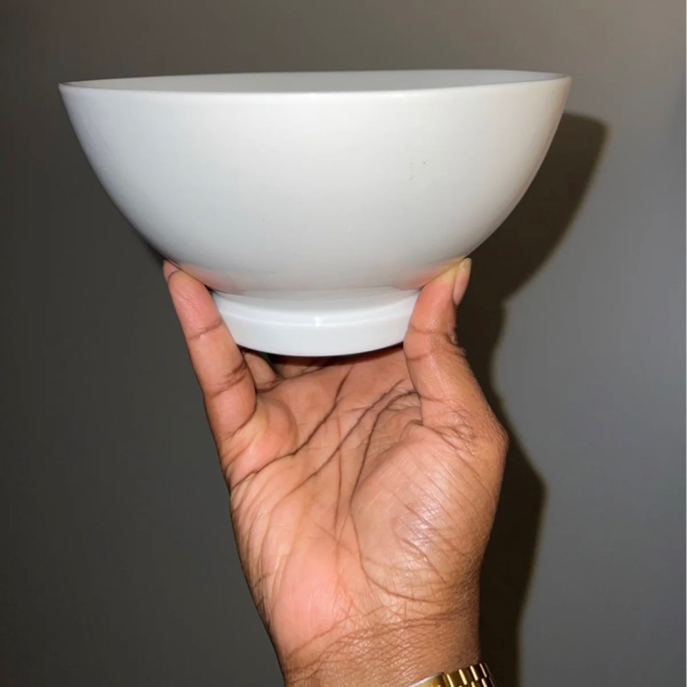 DINNERWARE
